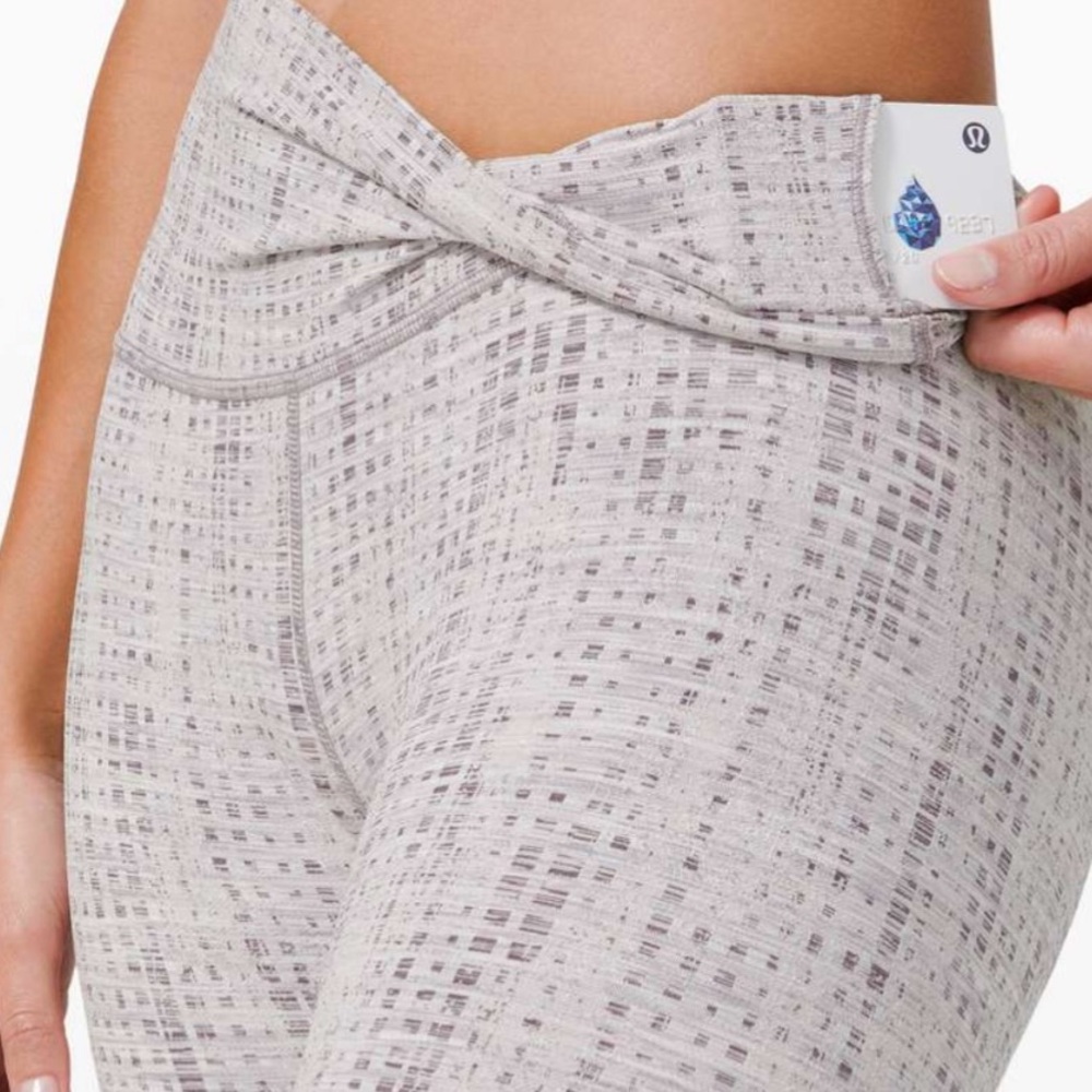 Lululemon Wunder Under Gray Patterned High-Rise C… - image 3